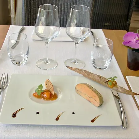 De La Plage Hotel 3*
