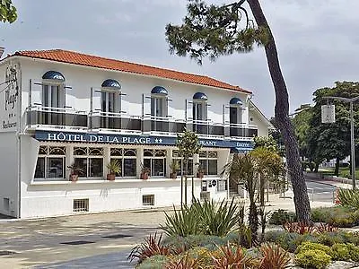 De La Plage 3*
