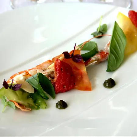 De La Отель Сен-Пале-сюр-Мер