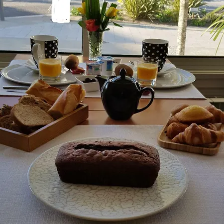 De La Plage Hotel