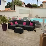 De La